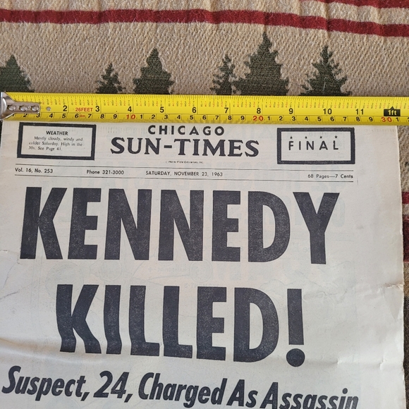 Historical reissued front page news from Chicago-Sun Times newspaper. - Picture 16 of 16